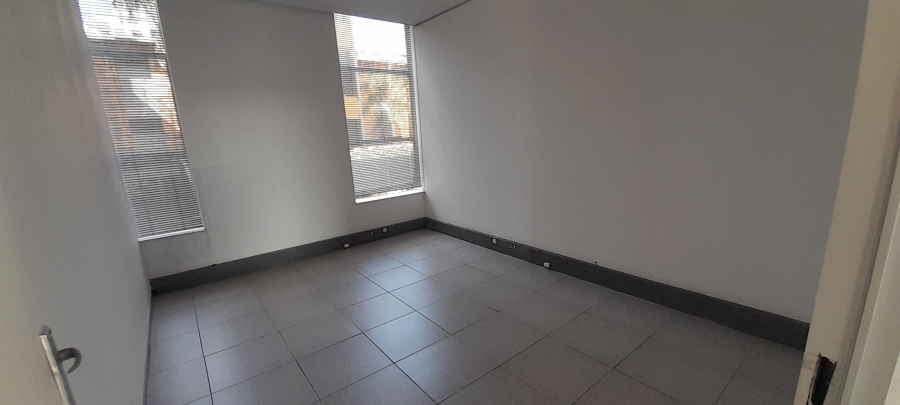 To Let Commercial Property for Rent in Monument Park Gauteng