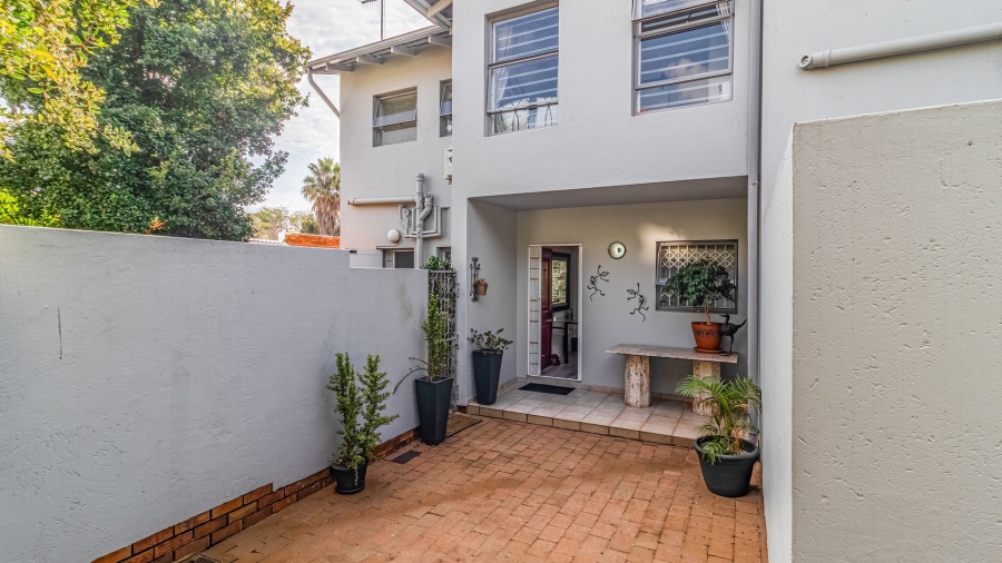 3 Bedroom Property for Sale in Bedfordview Gauteng