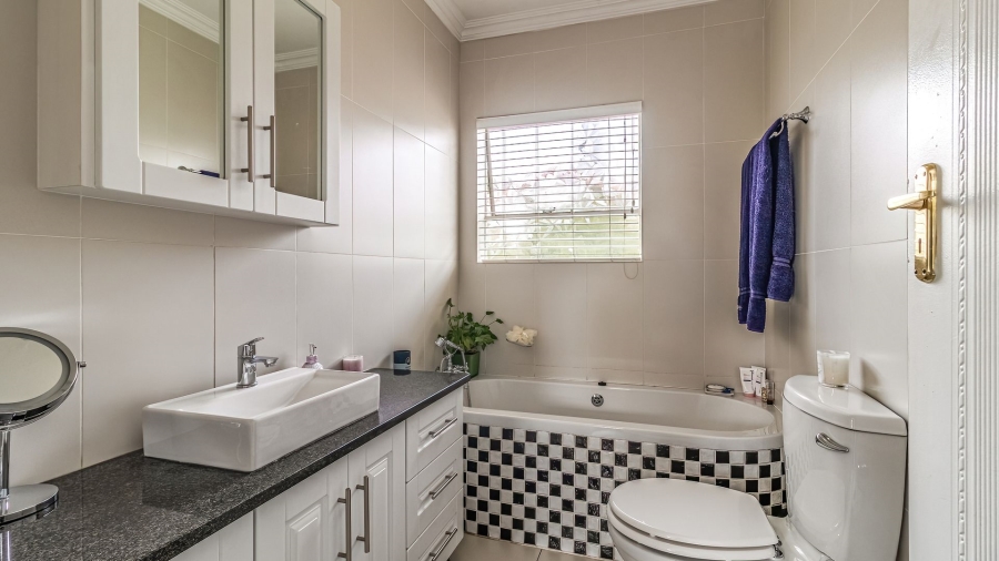 3 Bedroom Property for Sale in Bedfordview Gauteng
