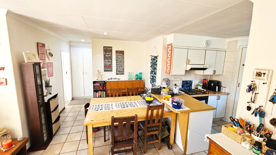3 Bedroom Property for Sale in Clubview Gauteng
