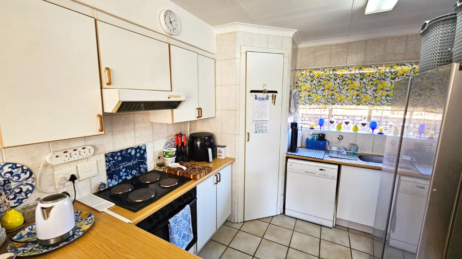 3 Bedroom Property for Sale in Clubview Gauteng