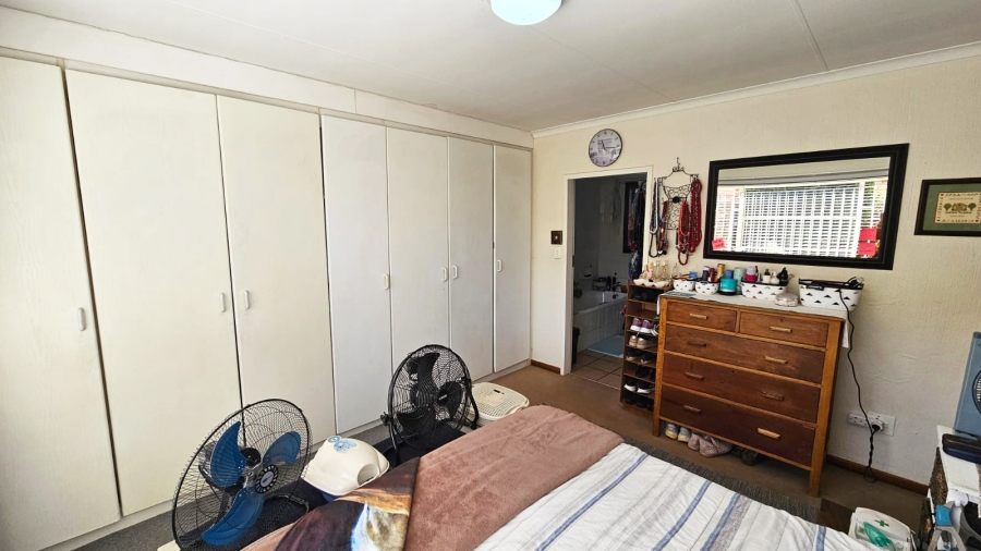 3 Bedroom Property for Sale in Clubview Gauteng