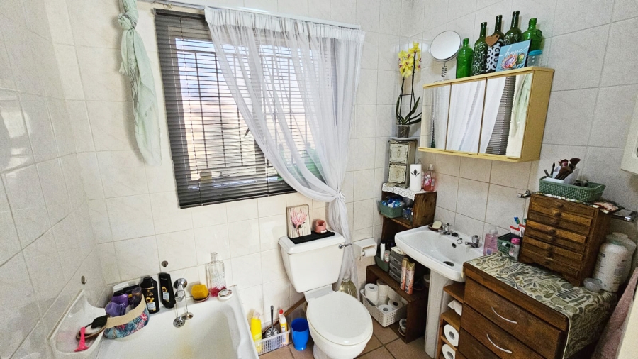 3 Bedroom Property for Sale in Clubview Gauteng