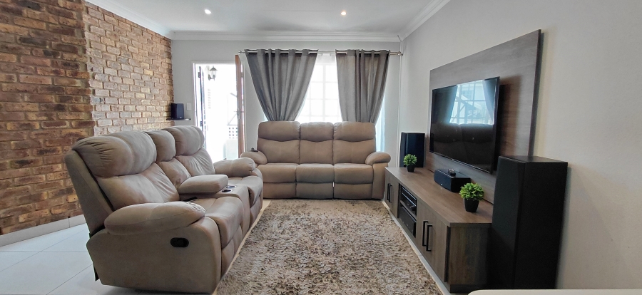 3 Bedroom Property for Sale in Beyers Park Gauteng