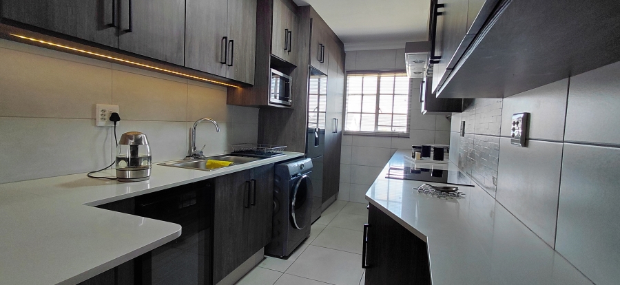 3 Bedroom Property for Sale in Beyers Park Gauteng