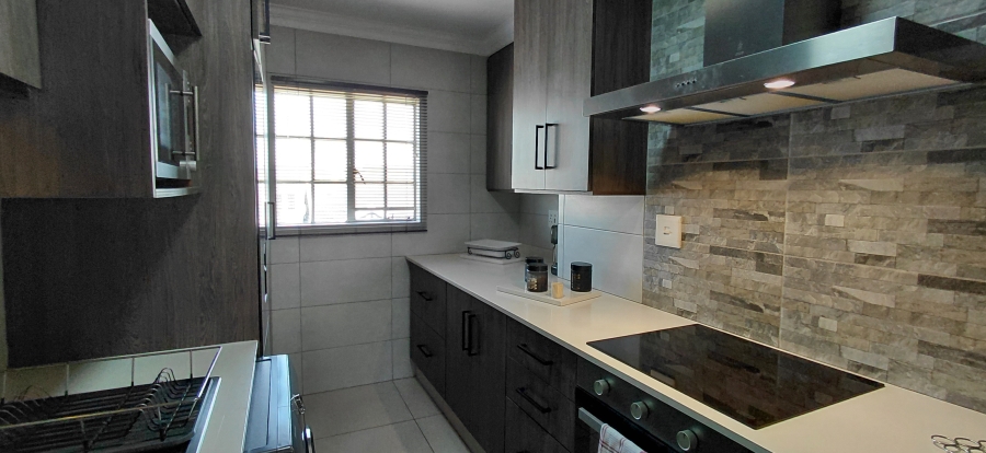 3 Bedroom Property for Sale in Beyers Park Gauteng