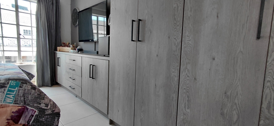 3 Bedroom Property for Sale in Beyers Park Gauteng