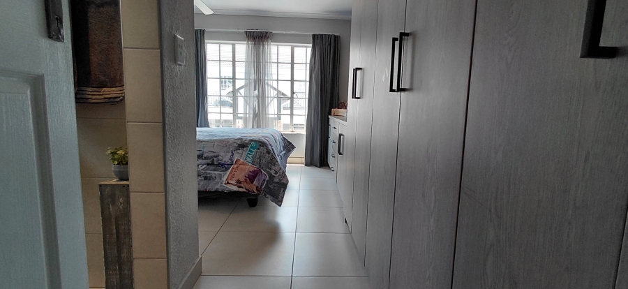 3 Bedroom Property for Sale in Beyers Park Gauteng