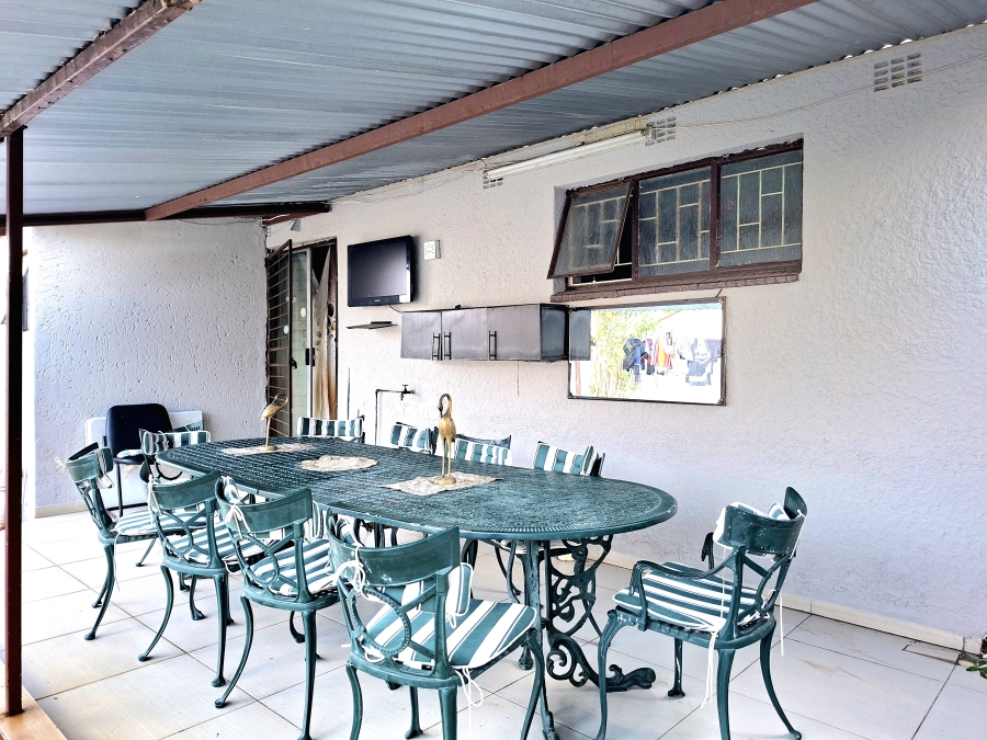 3 Bedroom Property for Sale in Sophiatown Gauteng