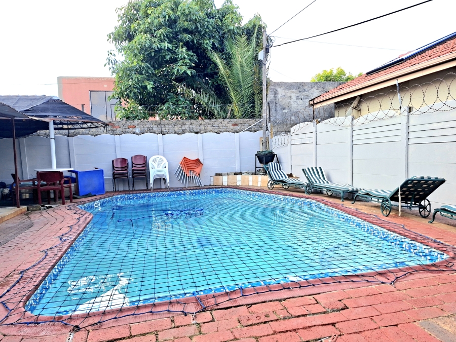 3 Bedroom Property for Sale in Sophiatown Gauteng