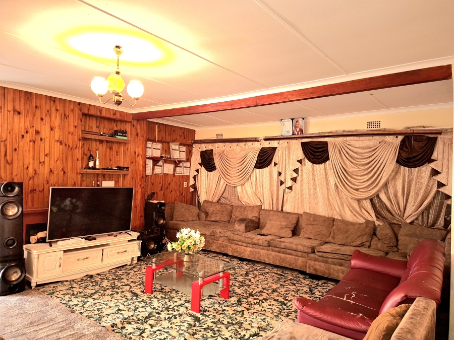 3 Bedroom Property for Sale in Sophiatown Gauteng