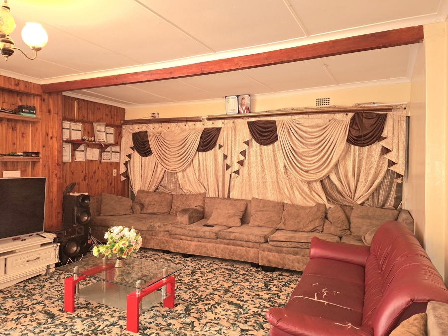 3 Bedroom Property for Sale in Sophiatown Gauteng