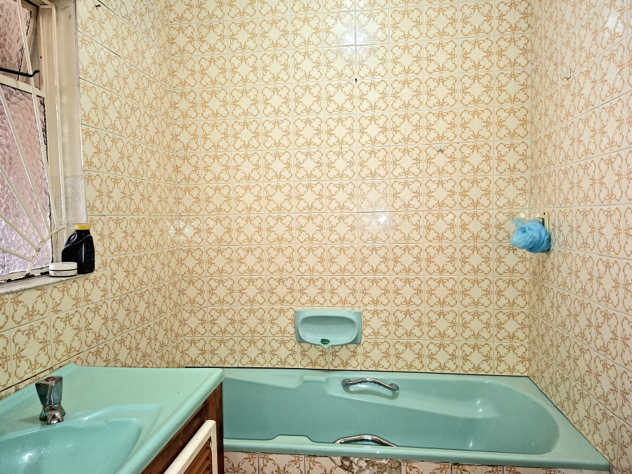 3 Bedroom Property for Sale in Sophiatown Gauteng