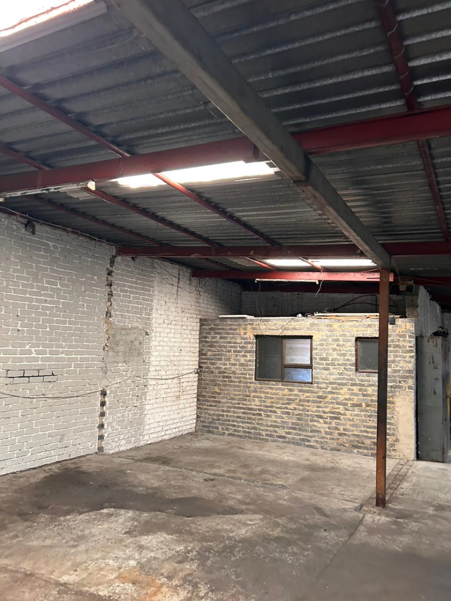 To Let Commercial Property for Rent in Meyerton Central Gauteng