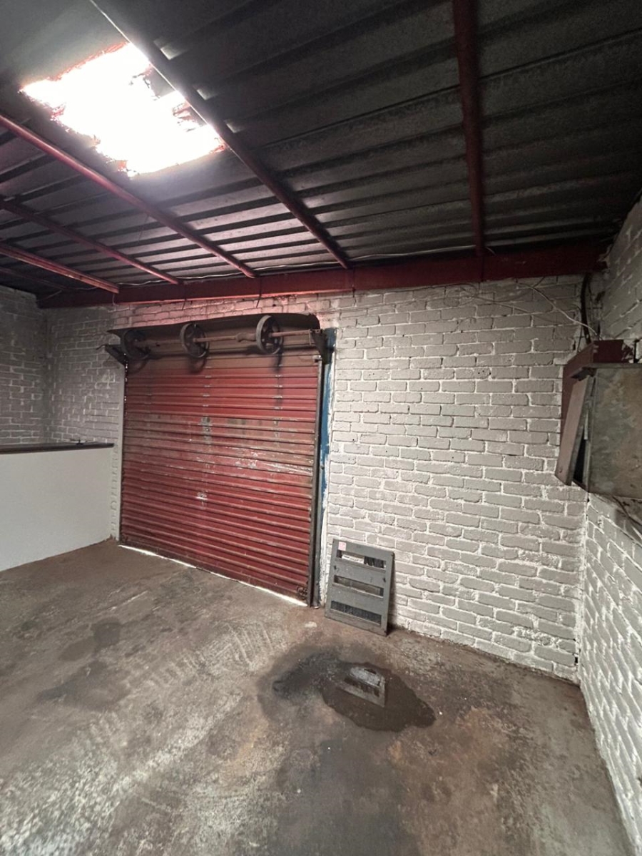 To Let Commercial Property for Rent in Meyerton Central Gauteng