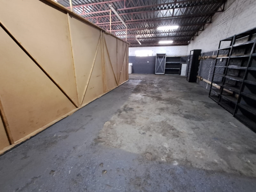 To Let Commercial Property for Rent in Meyerton Central Gauteng