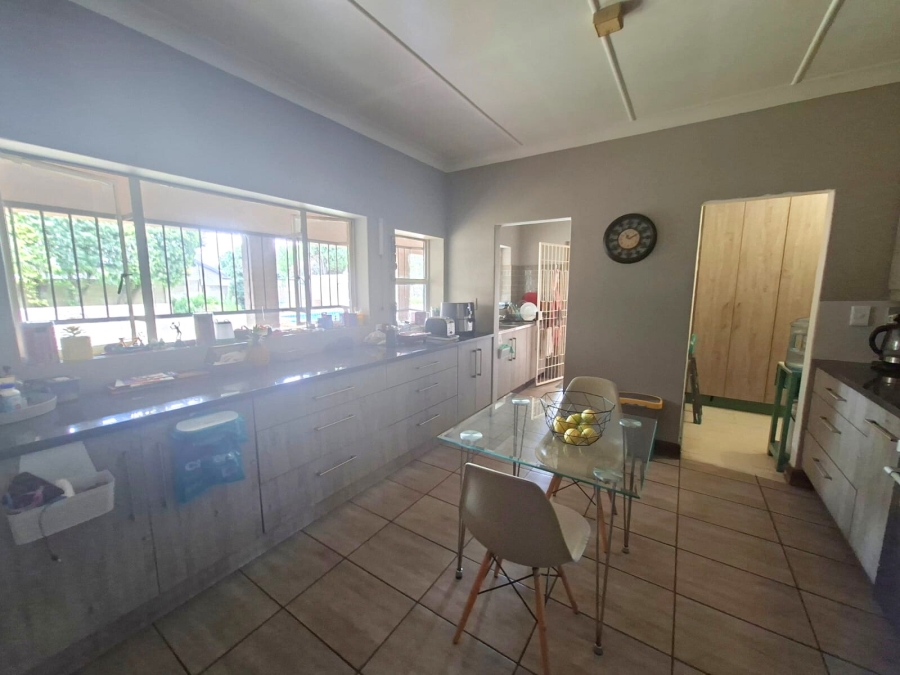 4 Bedroom Property for Sale in Meyerton Central Gauteng
