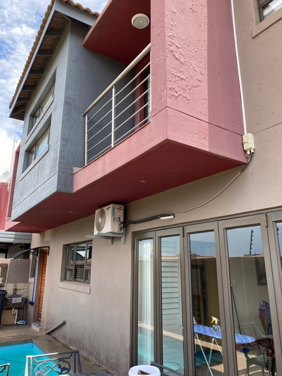 4 Bedroom Property for Sale in Vanderbijlpark SE Gauteng