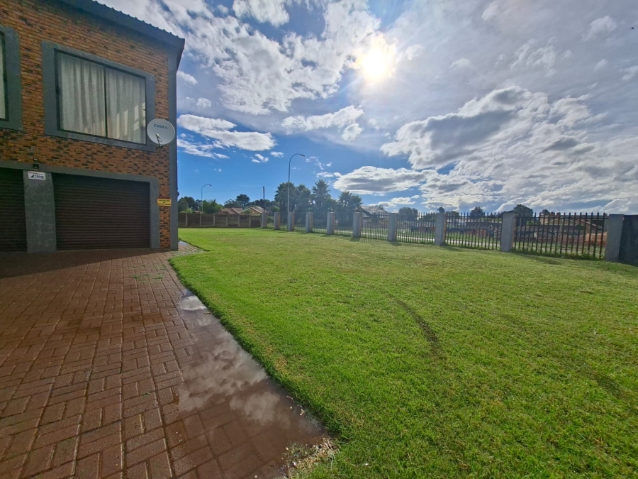 4 Bedroom Property for Sale in Riversdale Gauteng