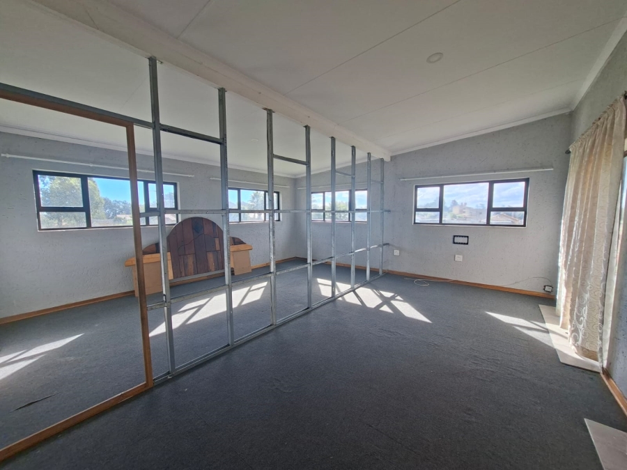 4 Bedroom Property for Sale in Riversdale Gauteng