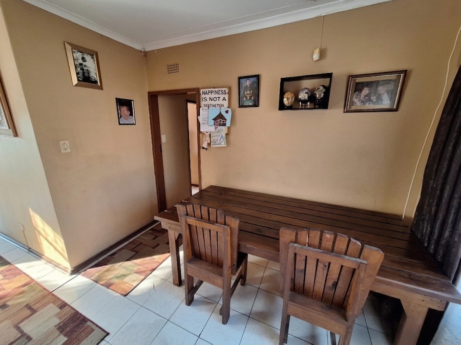 3 Bedroom Property for Sale in Vanderbijlpark SE 6 Gauteng