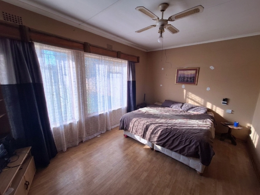 3 Bedroom Property for Sale in Vanderbijlpark SE 6 Gauteng