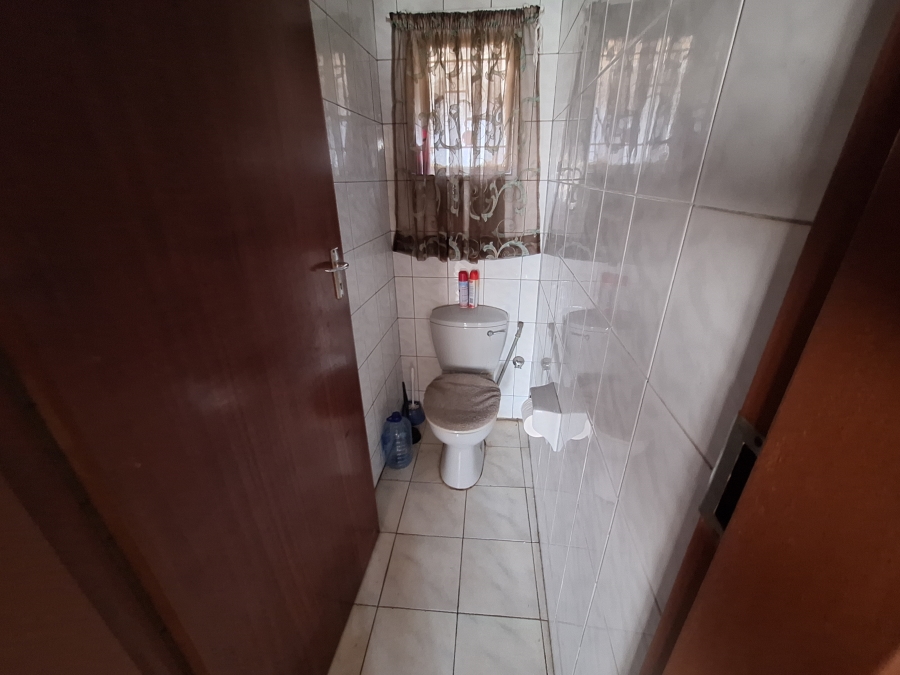 3 Bedroom Property for Sale in Vanderbijlpark SE 6 Gauteng