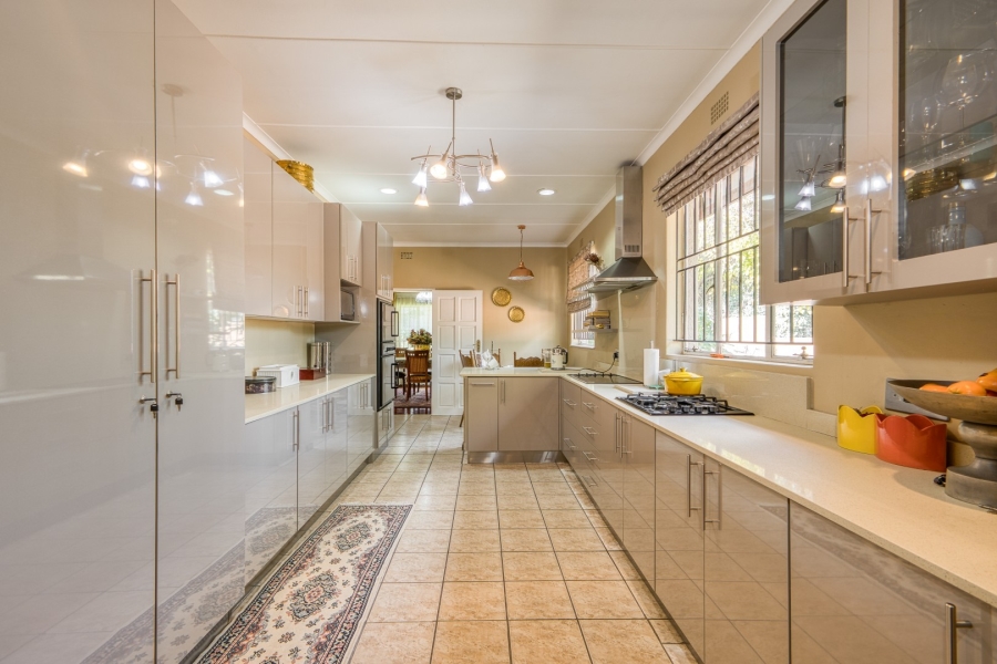 4 Bedroom Property for Sale in Bramley Park Gauteng
