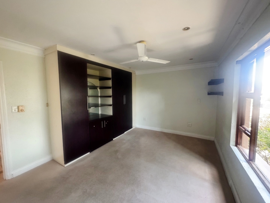 To Let 4 Bedroom Property for Rent in Hyde Park Gauteng