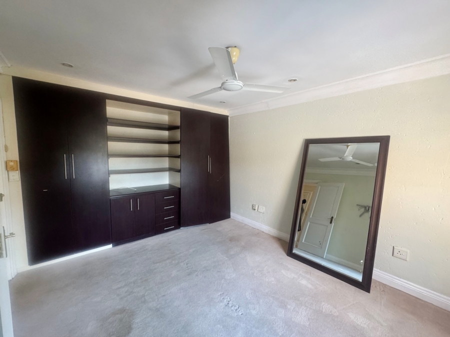 To Let 4 Bedroom Property for Rent in Hyde Park Gauteng