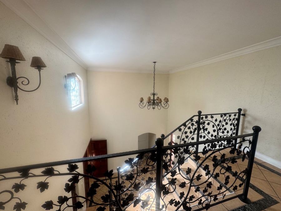 To Let 4 Bedroom Property for Rent in Hyde Park Gauteng