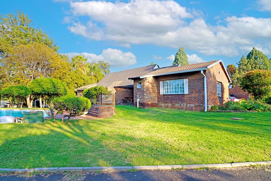 0 Bedroom Property for Sale in Bryanston Gauteng