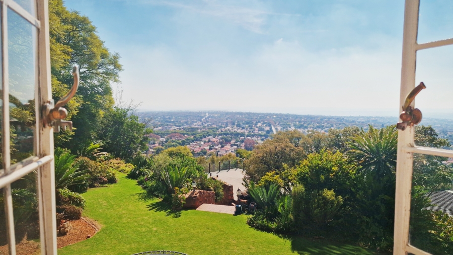 4 Bedroom Property for Sale in Observatory Gauteng