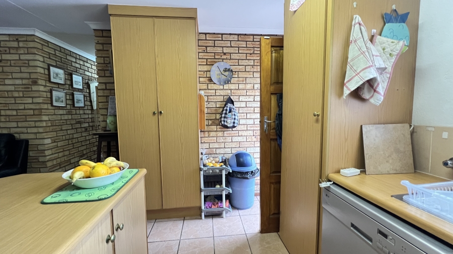 3 Bedroom Property for Sale in Noordheuwel Gauteng