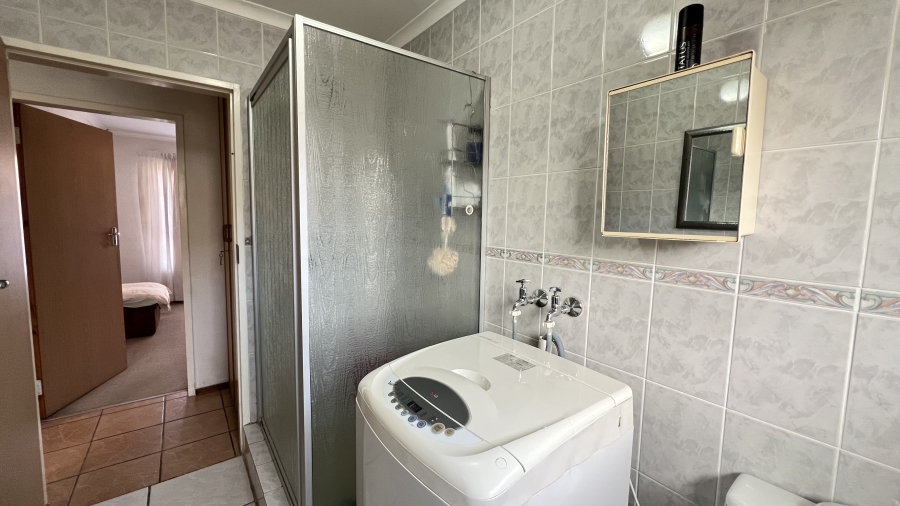 3 Bedroom Property for Sale in Noordheuwel Gauteng
