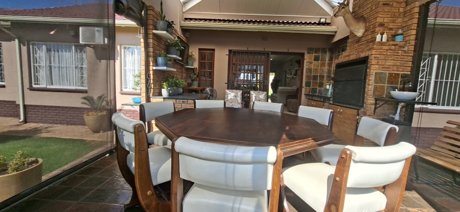 3 Bedroom Property for Sale in Rant En Dal Gauteng