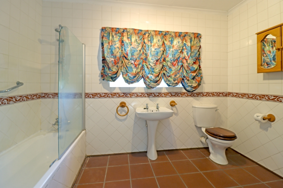 3 Bedroom Property for Sale in Laezonia Gauteng