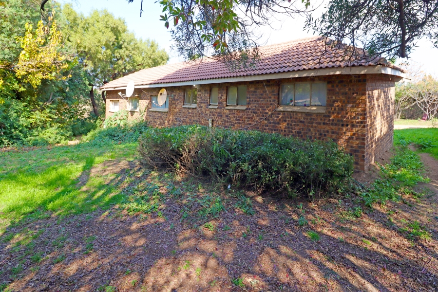 3 Bedroom Property for Sale in Laezonia Gauteng