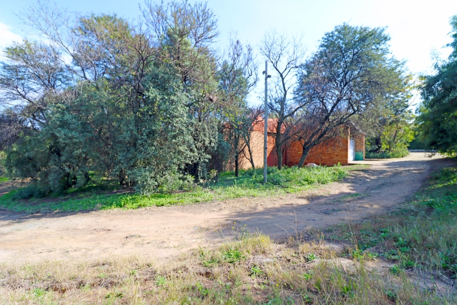 3 Bedroom Property for Sale in Laezonia Gauteng