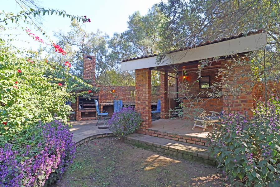 3 Bedroom Property for Sale in Laezonia Gauteng