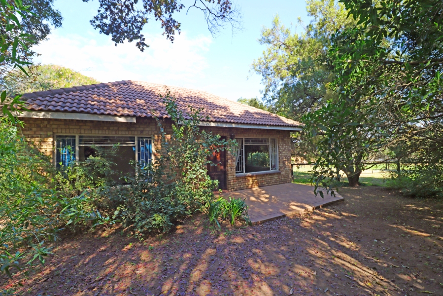 3 Bedroom Property for Sale in Laezonia Gauteng