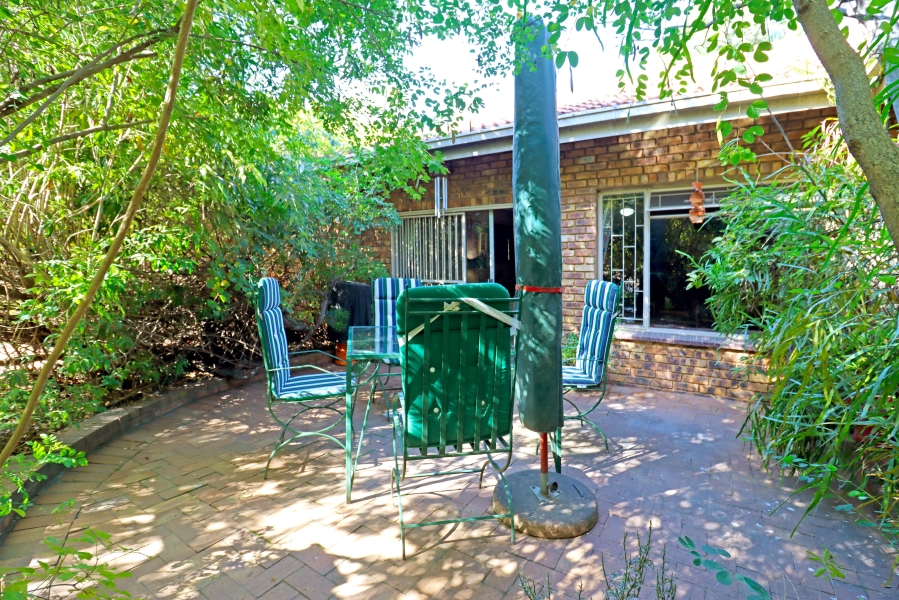 3 Bedroom Property for Sale in Laezonia Gauteng