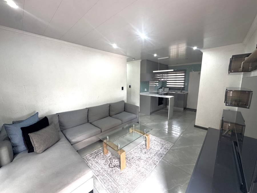 3 Bedroom Property for Sale in Thatchfield Estate Gauteng
