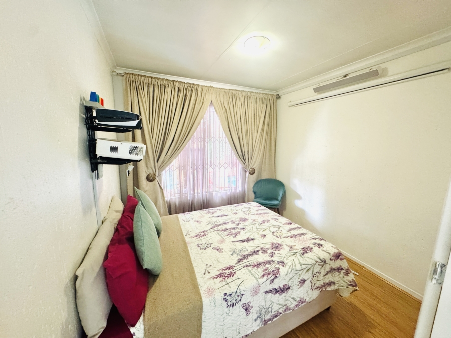 3 Bedroom Property for Sale in Thatchfield Estate Gauteng