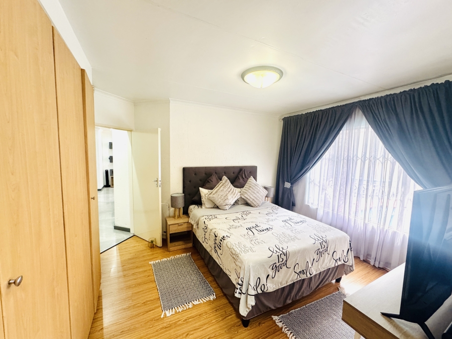 3 Bedroom Property for Sale in Thatchfield Estate Gauteng