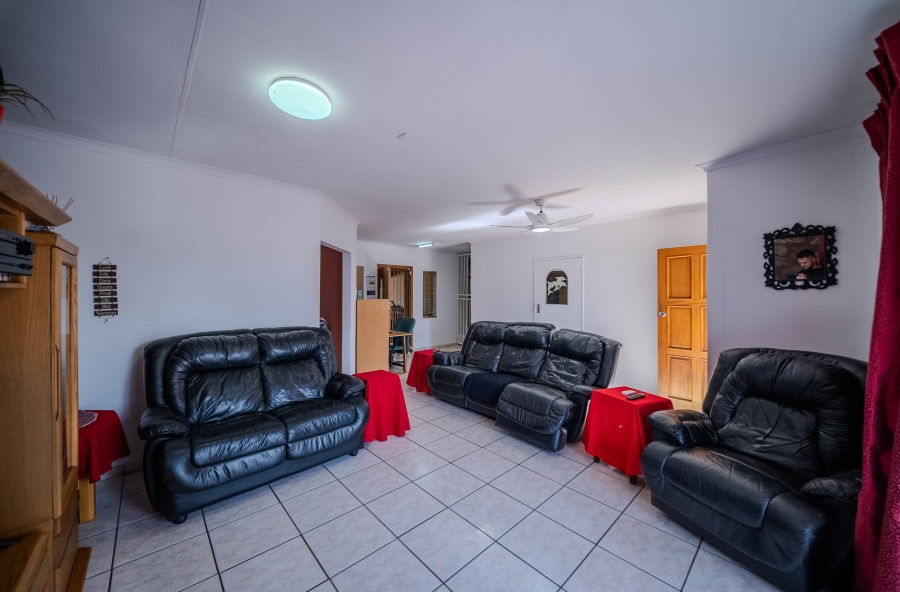 3 Bedroom Property for Sale in Doornpoort Gauteng