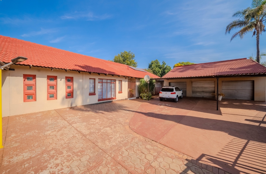 3 Bedroom Property for Sale in Doornpoort Gauteng