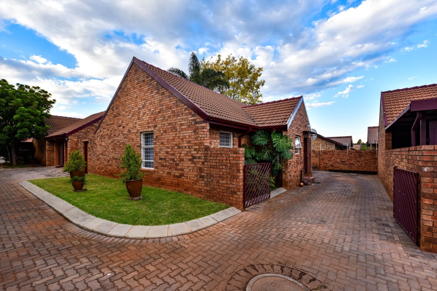 3 Bedroom Property for Sale in Montana Gauteng