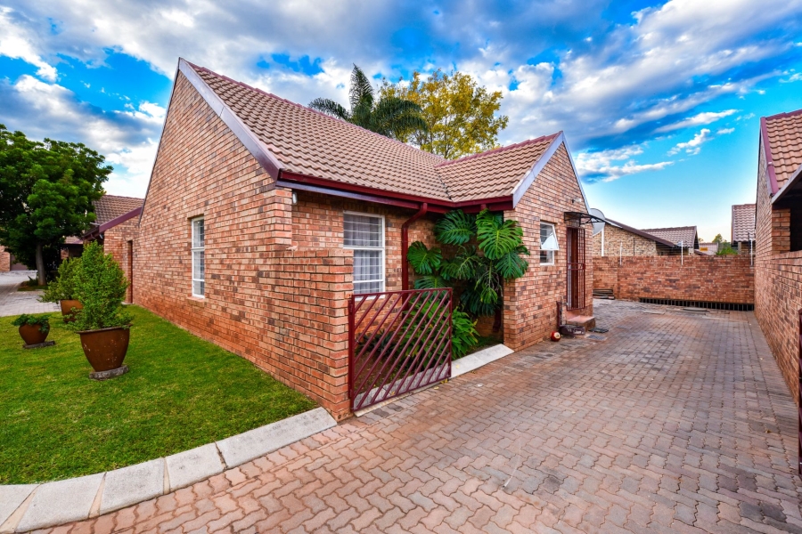 3 Bedroom Property for Sale in Montana Gauteng