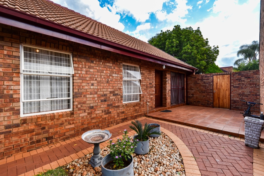 3 Bedroom Property for Sale in Montana Gauteng